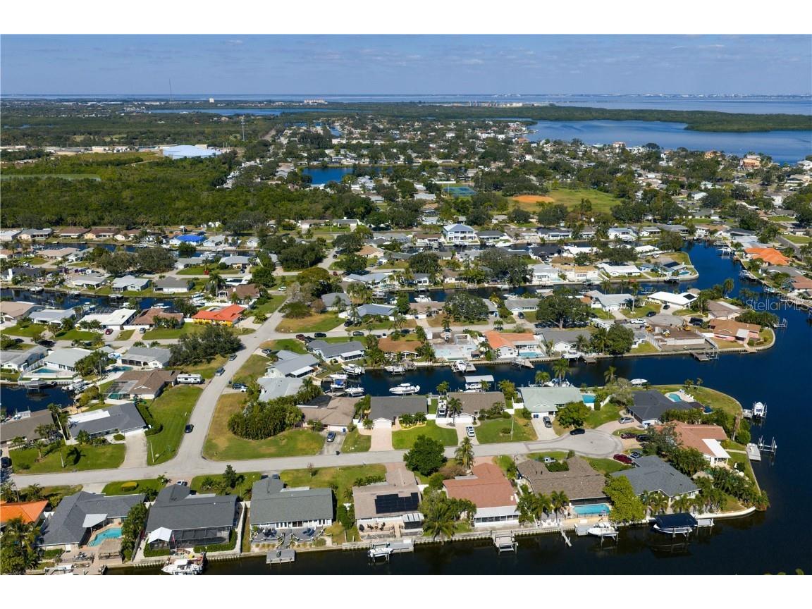 1425 50th Avenue NE Saint Petersburg FL 33703 - TAMPA BAY TB8445922 image44