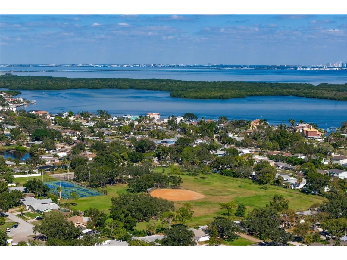 1425 50th Avenue NE Saint Petersburg FL 33703 - TAMPA BAY TB8445922 image50