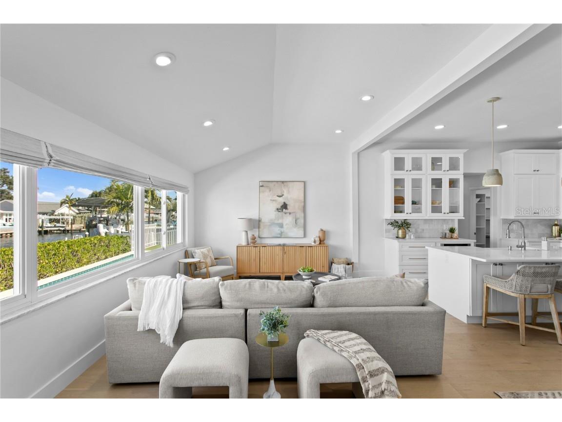 1425 50th Avenue NE Saint Petersburg FL 33703 - TAMPA BAY TB8445922 image6