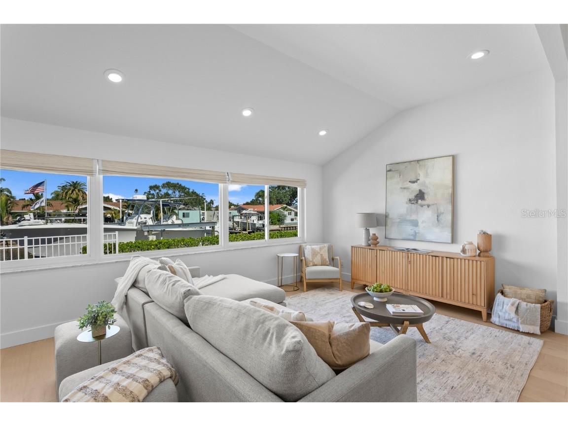 1425 50th Avenue NE Saint Petersburg FL 33703 - TAMPA BAY TB8445922 image7