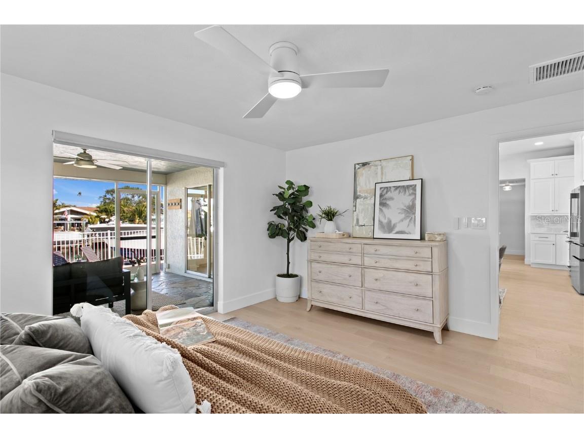 1425 50th Avenue NE Saint Petersburg FL 33703 - TAMPA BAY TB8445922 image70