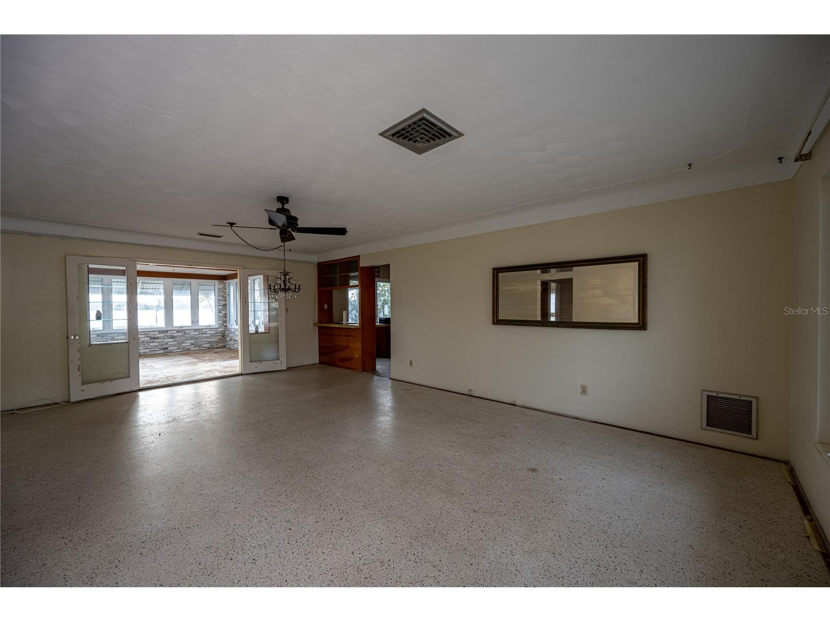 1425 Corey Way S South Pasadena FL 33707 TB8474553 image15