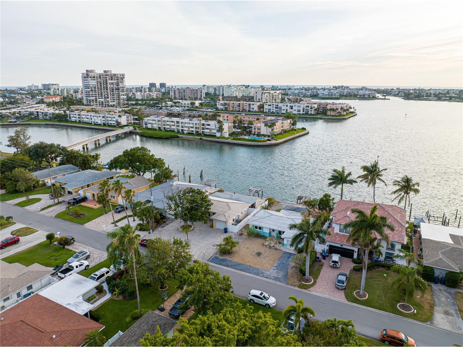 1425 Corey Way S South Pasadena FL 33707 TB8474553 image7