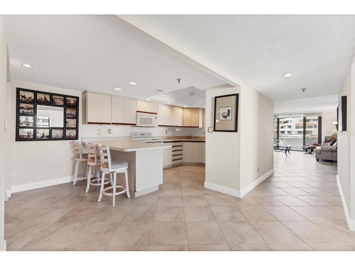 1425 Gulf Of Mexico Drive #208 Longboat Key FL 34228 - GULF A4671888 image13