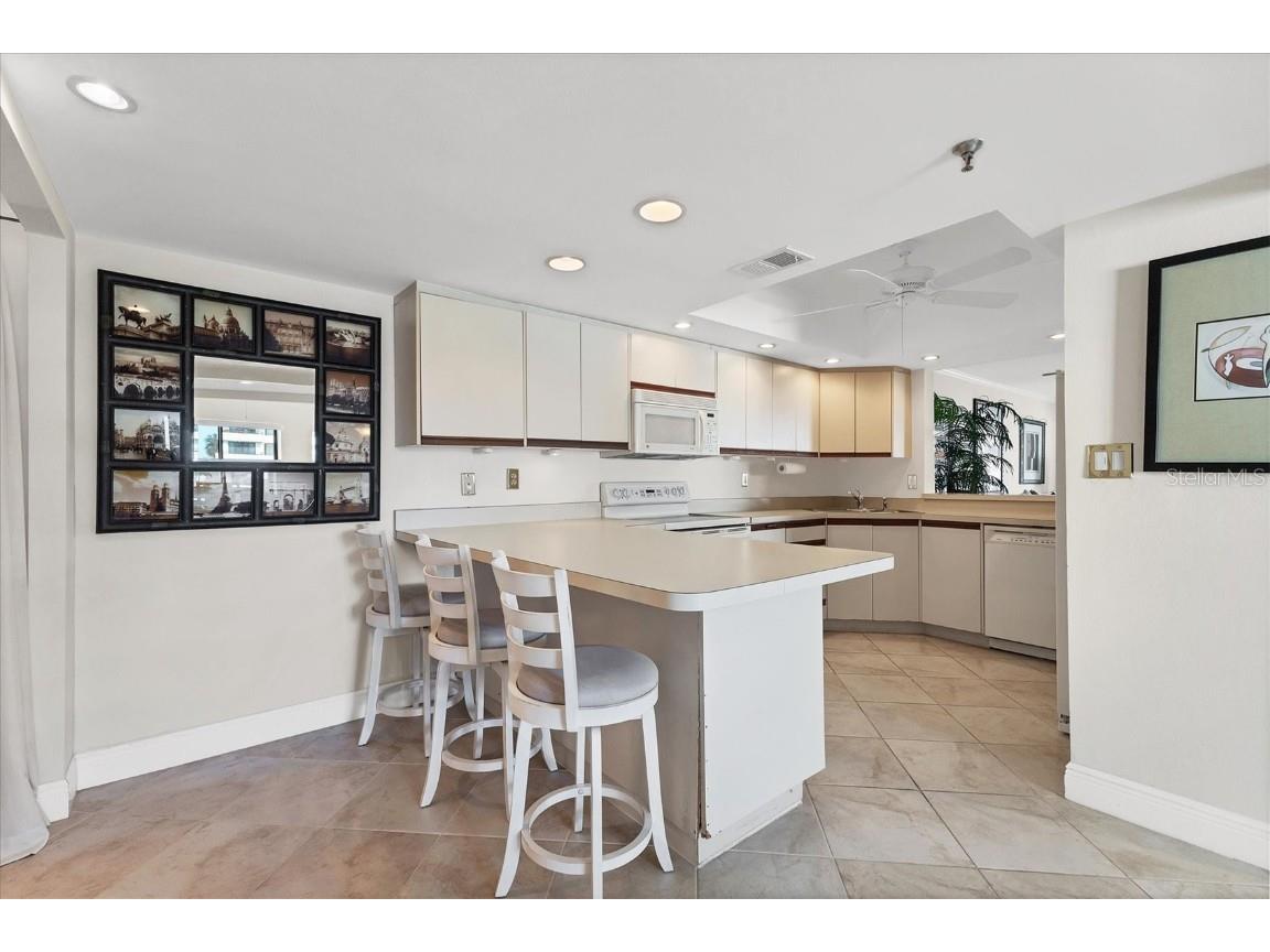 1425 Gulf Of Mexico Drive #208 Longboat Key FL 34228 - GULF A4671888 image14