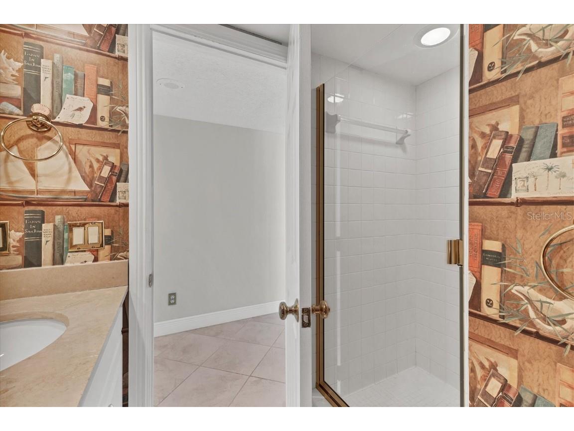 1425 Gulf Of Mexico Drive #208 Longboat Key FL 34228 - GULF A4671888 image26