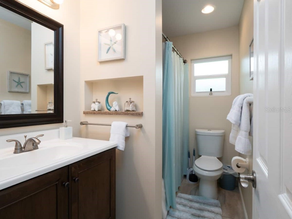 1425 NE 13th Street Gainesville FL 32601 O6329975 image12