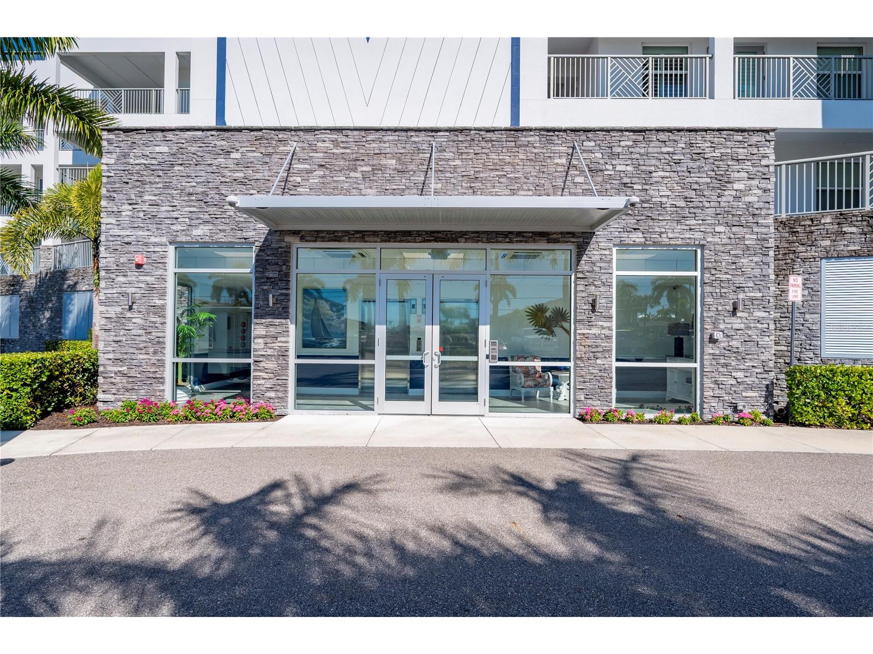 1425 Park Beach Circle #1310 Punta Gorda FL 33950 C7521396 image3