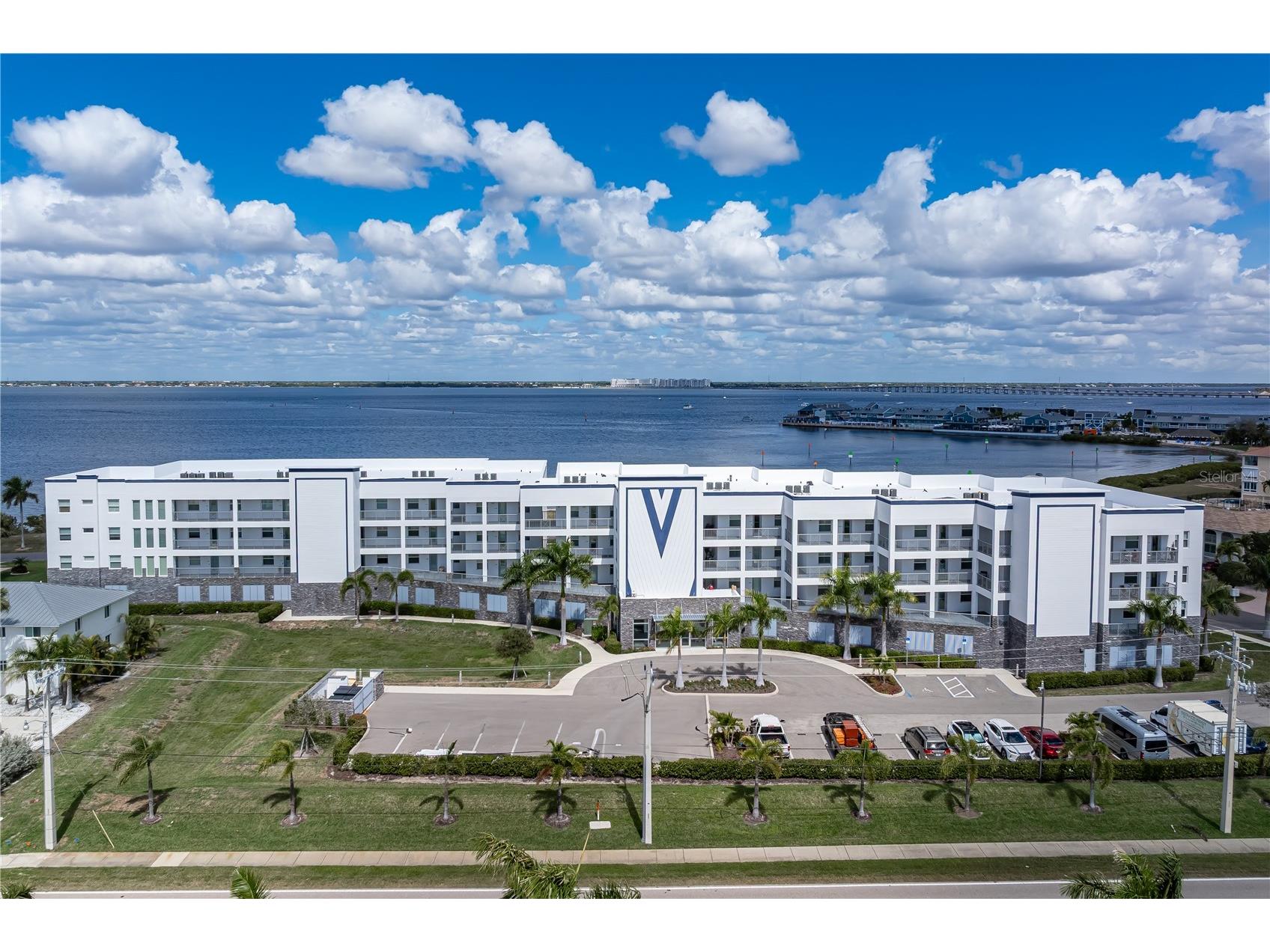 1425 Park Beach Circle #132 Punta Gorda FL 33950 - CHARLOTTE HARBOR C7522854 image1