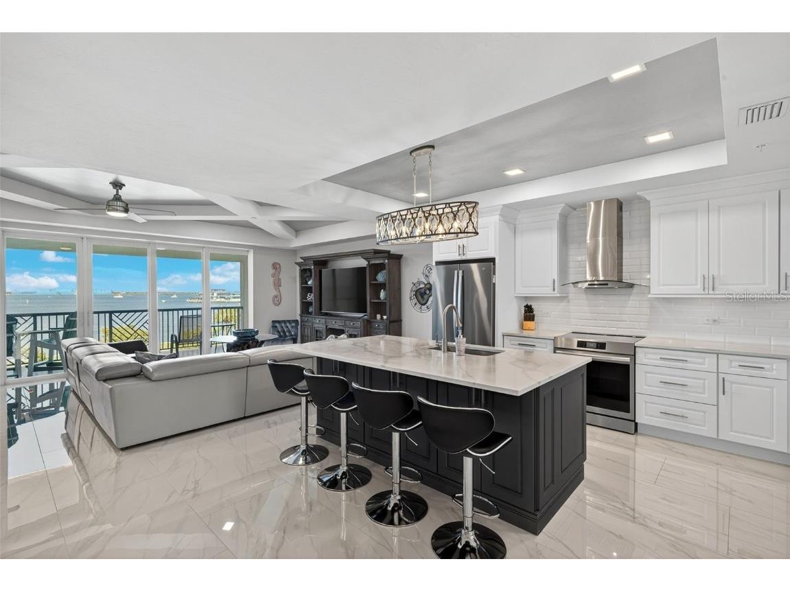 1425 Park Beach Circle #136 Punta Gorda FL 33950 - CHARLOTTE HARBOR TB8447267 image3