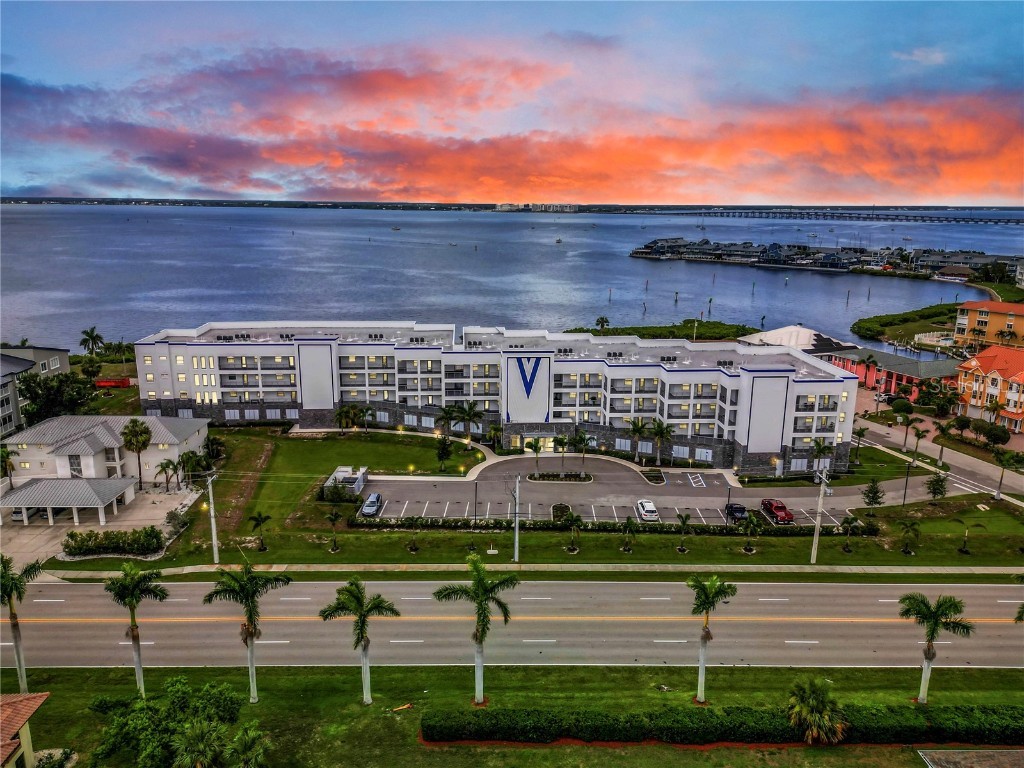 1425 Park Beach Circle #142 Punta Gorda FL 33950 - CHARLOTTE HARBOR C7477155 image1