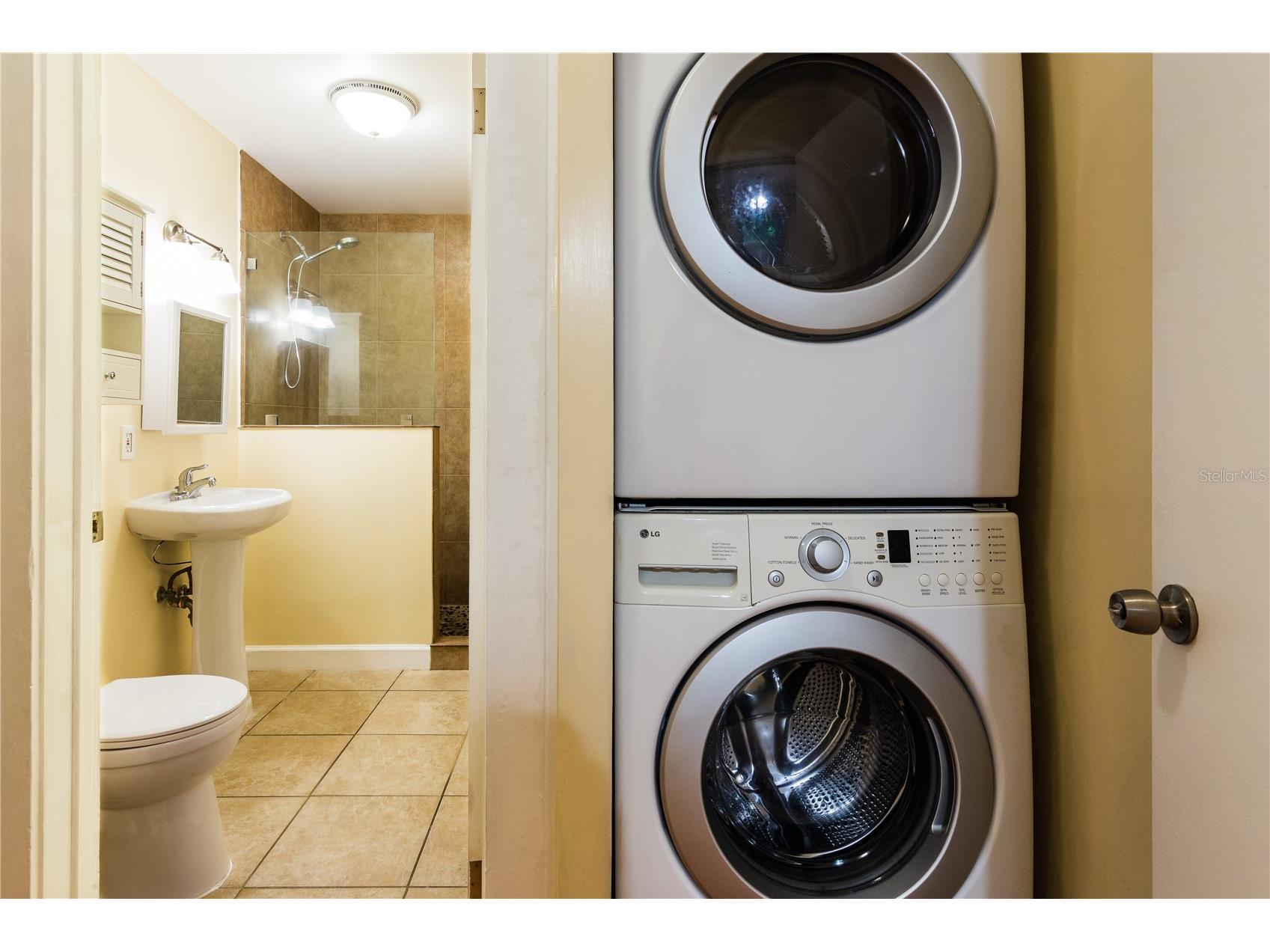 1425 Pinecrest Place #A Orlando FL 32803 O6403182 image20