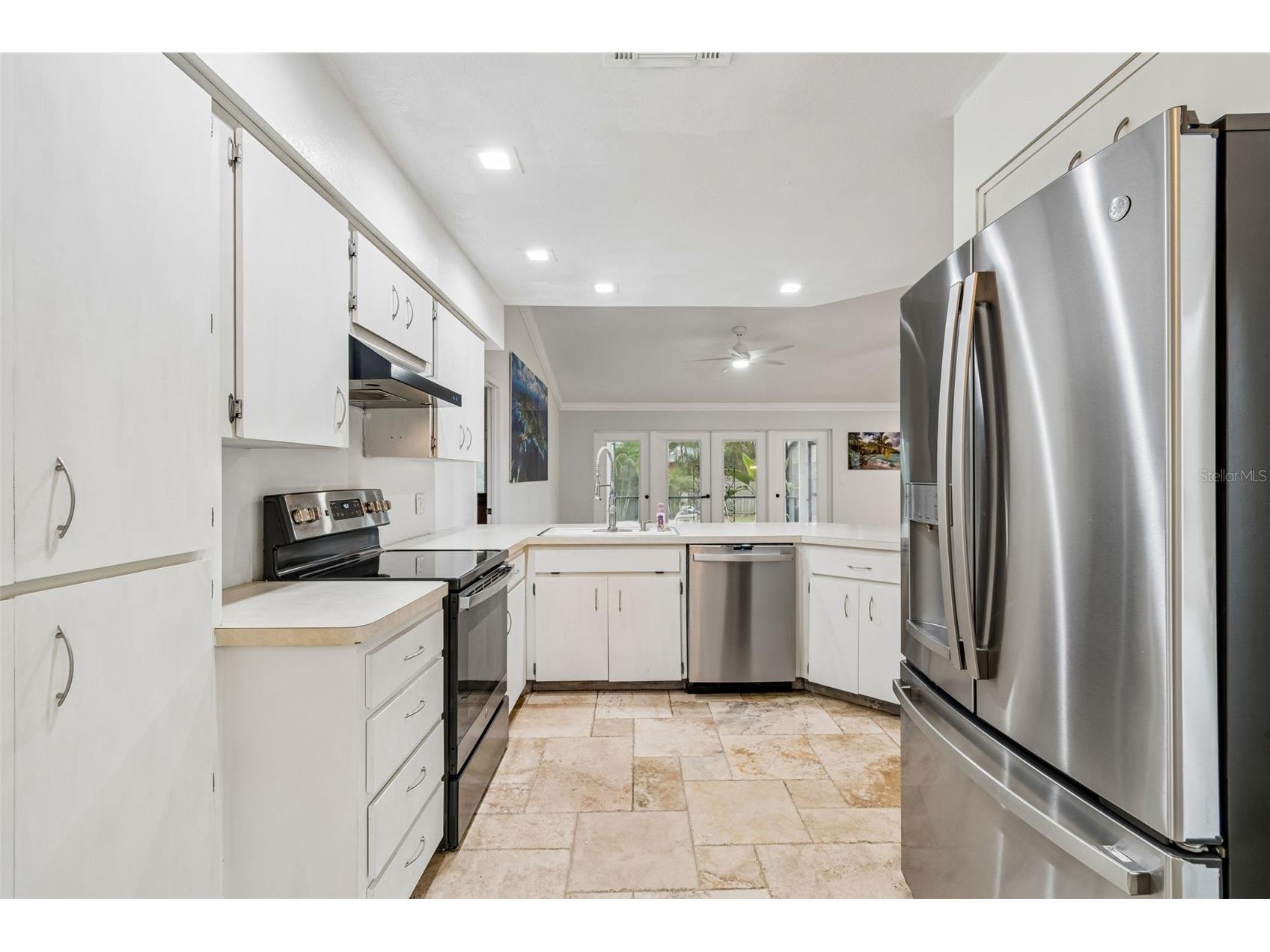 1425 Poinsettia Avenue Tarpon Springs FL 34689 TB8517370 image10