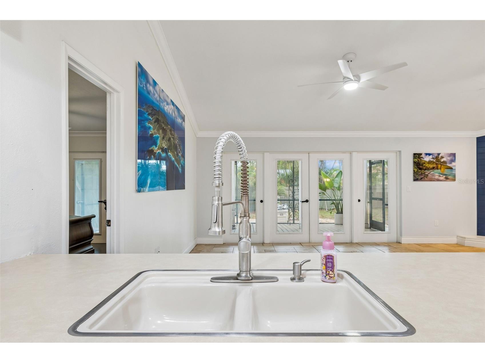 1425 Poinsettia Avenue Tarpon Springs FL 34689 TB8517370 image12