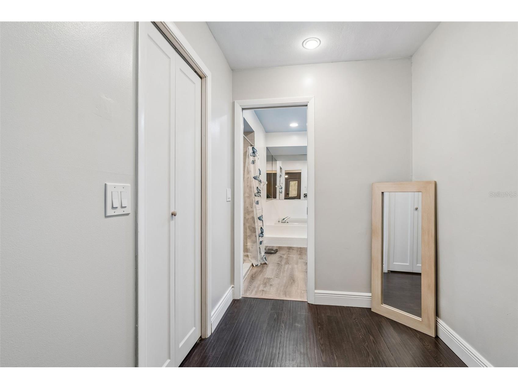 1425 Poinsettia Avenue Tarpon Springs FL 34689 TB8517370 image17