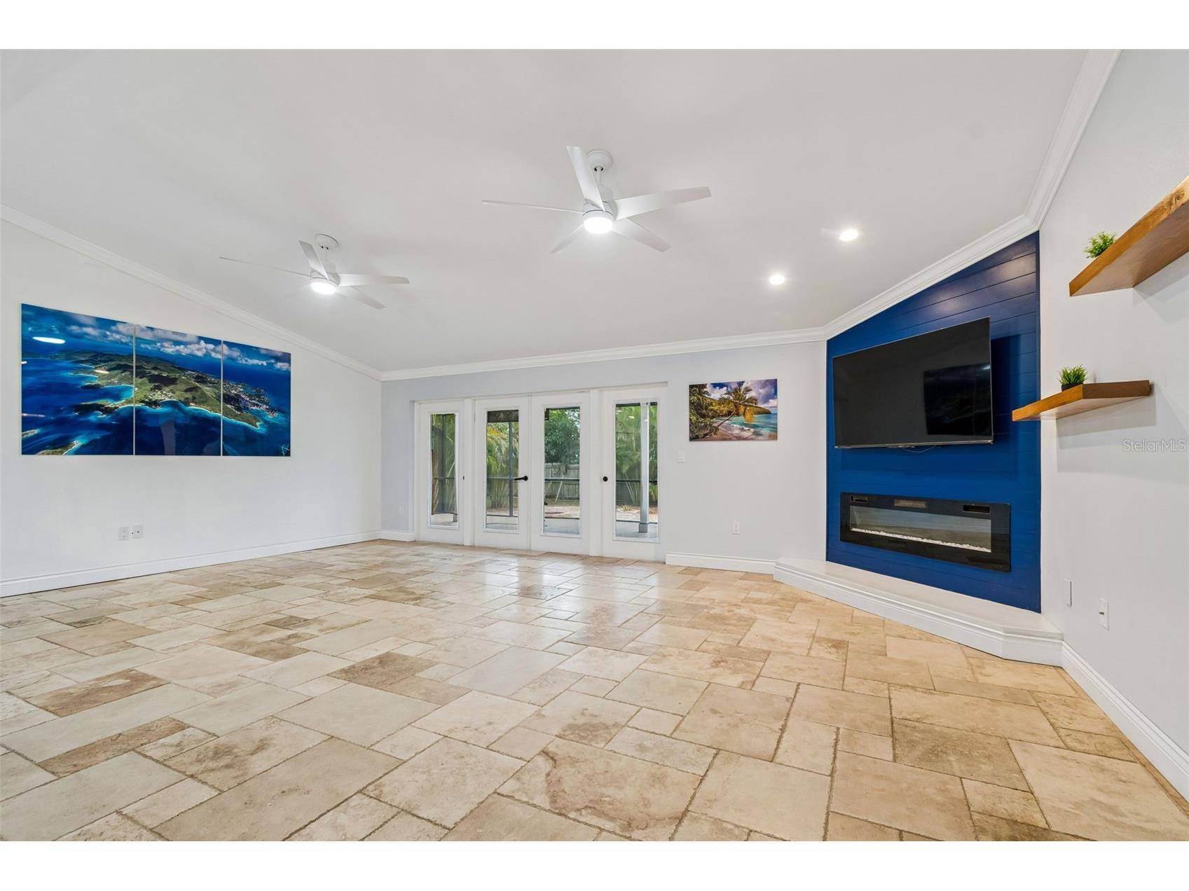 1425 Poinsettia Avenue Tarpon Springs FL 34689 TB8517370 image2