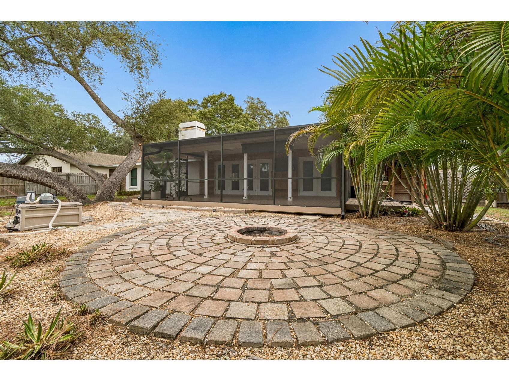 1425 Poinsettia Avenue Tarpon Springs FL 34689 TB8517370 image33