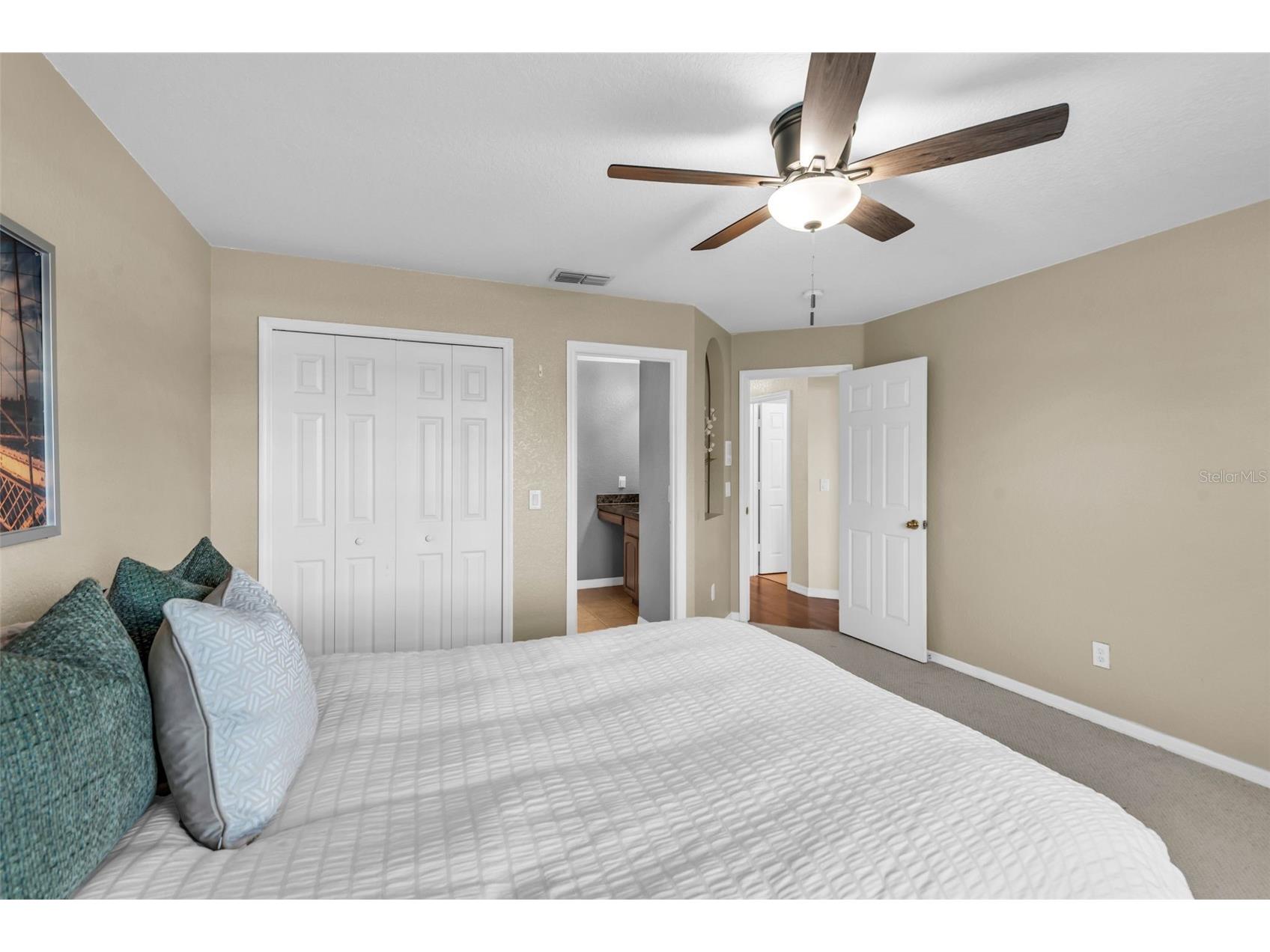 1425 Riviera Drive Kissimmee FL 34744 - LAKE TOHO O6386384 image40
