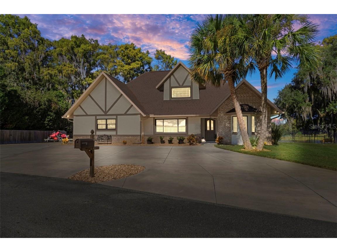 1425 S Homestead Point Inverness FL 34450 - BIG LAKE HENDERSON W7881106 image1