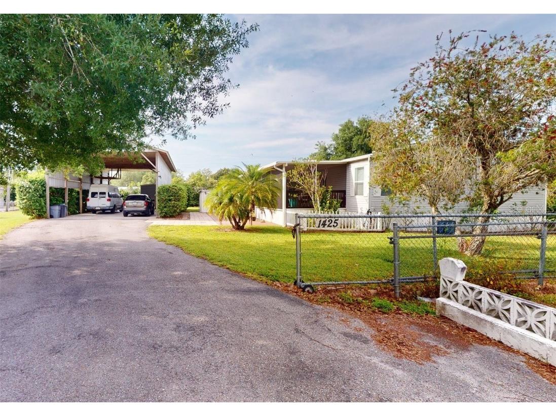 1425 SE Plum Drive Arcadia FL 34266 C7490822 image1