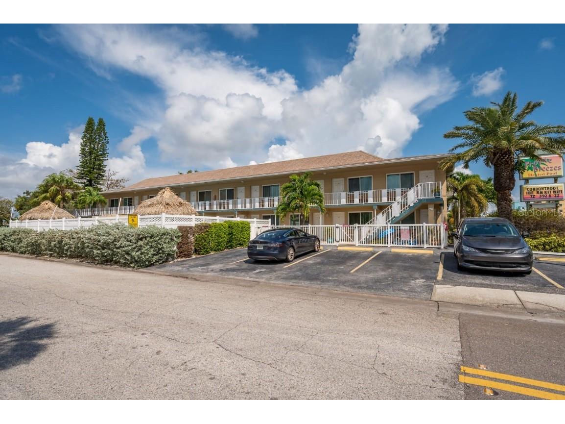 14251 Gulf Boulevard #12 Saint Petersburg FL 33708 TB8427321 image1