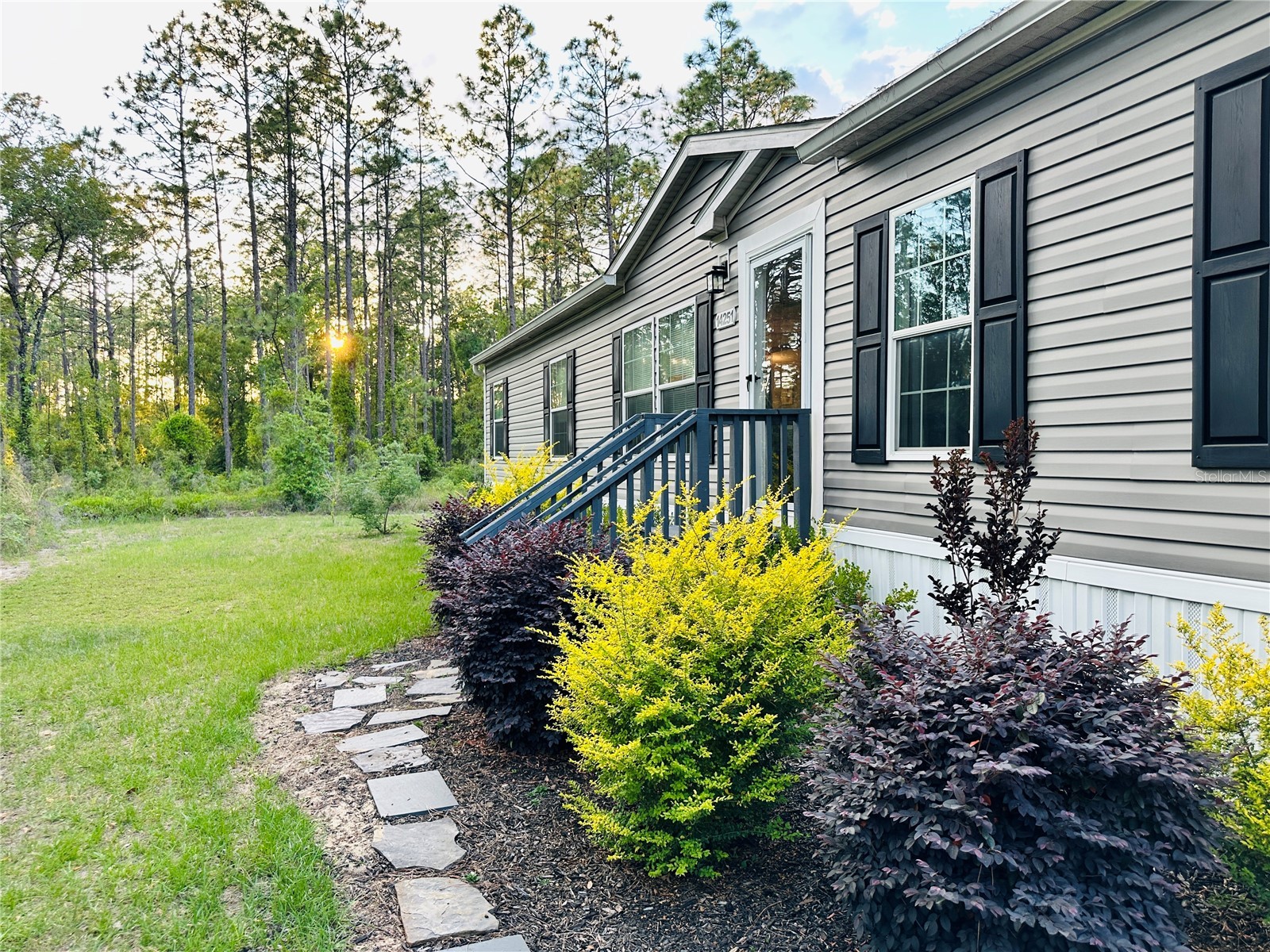 14251 SE 21st Place Morriston FL 32668 OM723508 image1
