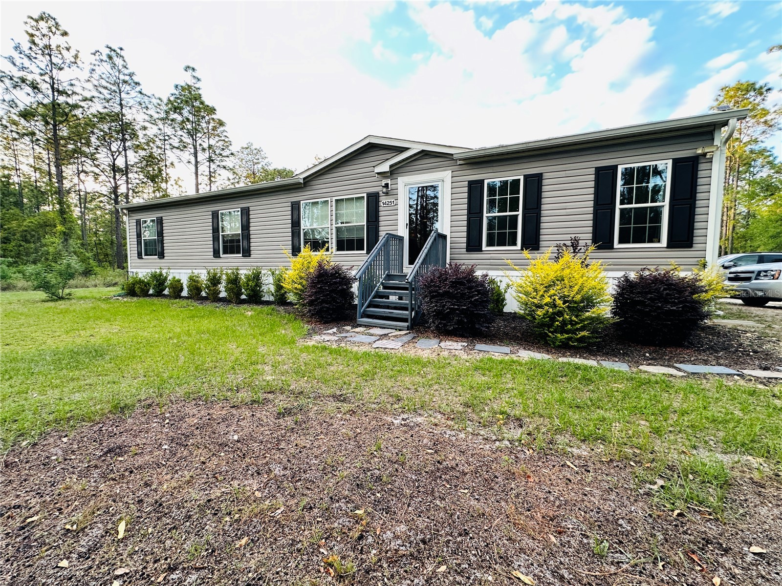 14251 SE 21st Place Morriston FL 32668 OM723508 image3