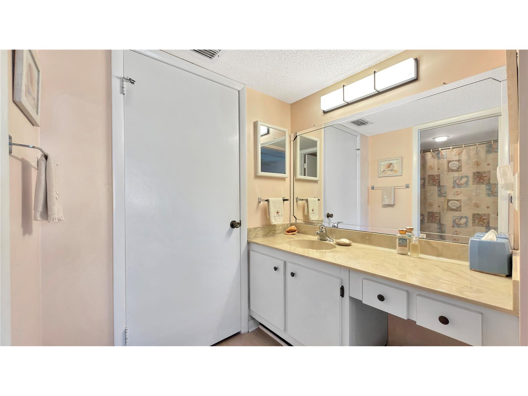 14255 Rosemary Lane #8216 Largo FL 33774 A4687436 image19