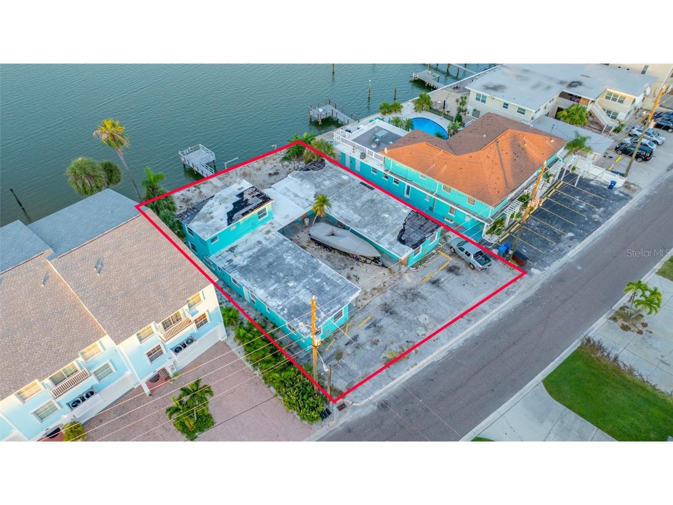 14257 N Bayshore Drive Madeira Beach FL 33708 - BOCA CIEGA BAY TB8428268 image1