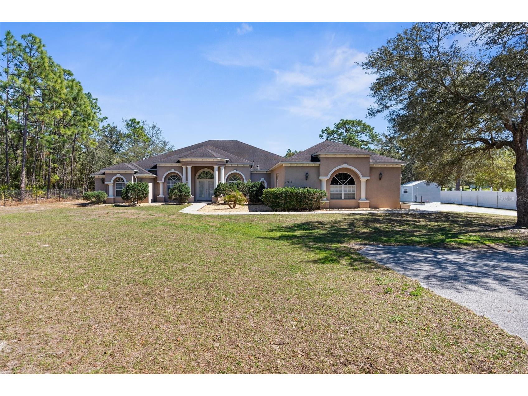 14258 Mulkerin Drive Weeki Wachee FL 34614 W7884462 image1