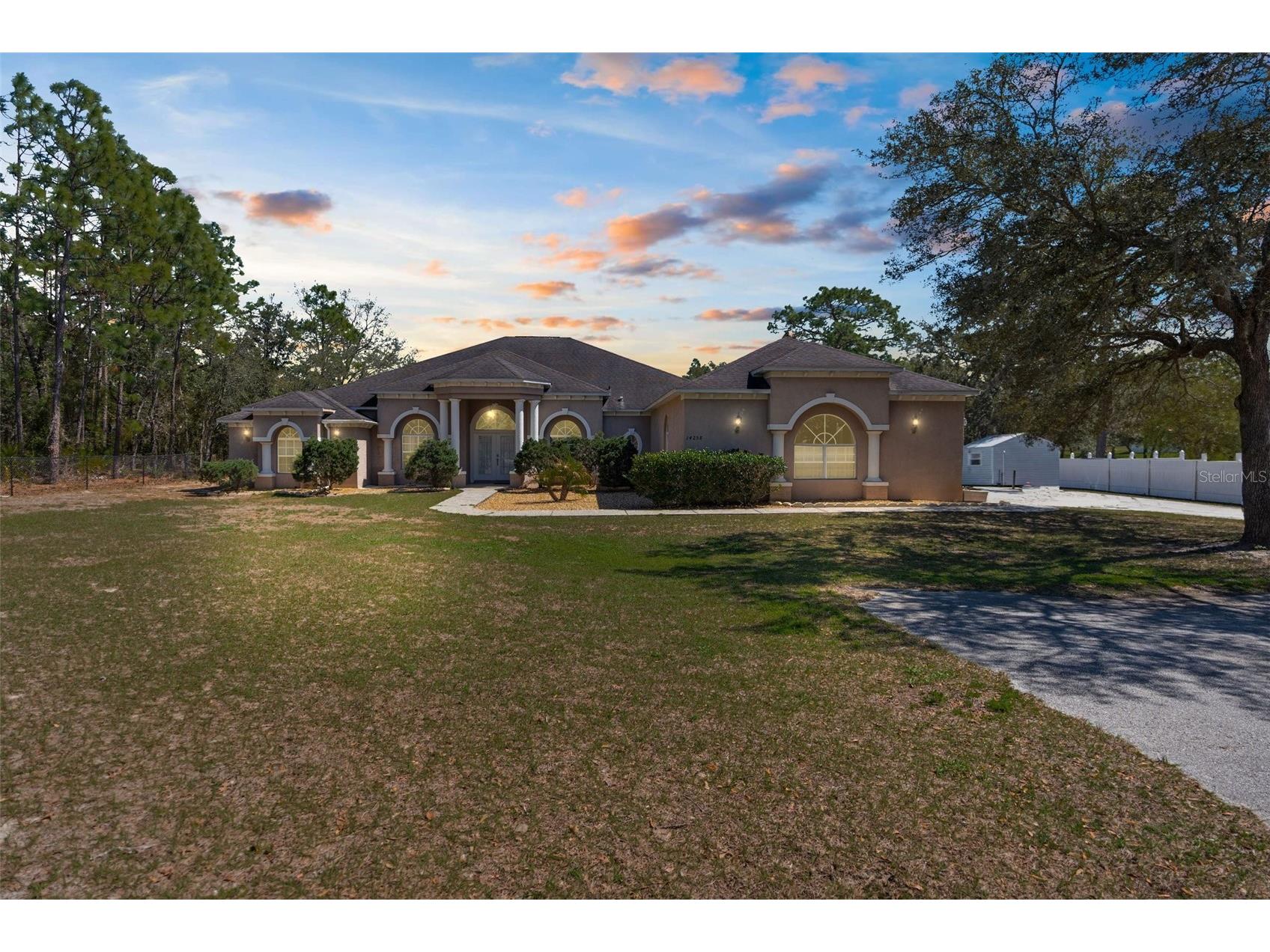 14258 Mulkerin Drive Weeki Wachee FL 34614 W7884462 image2