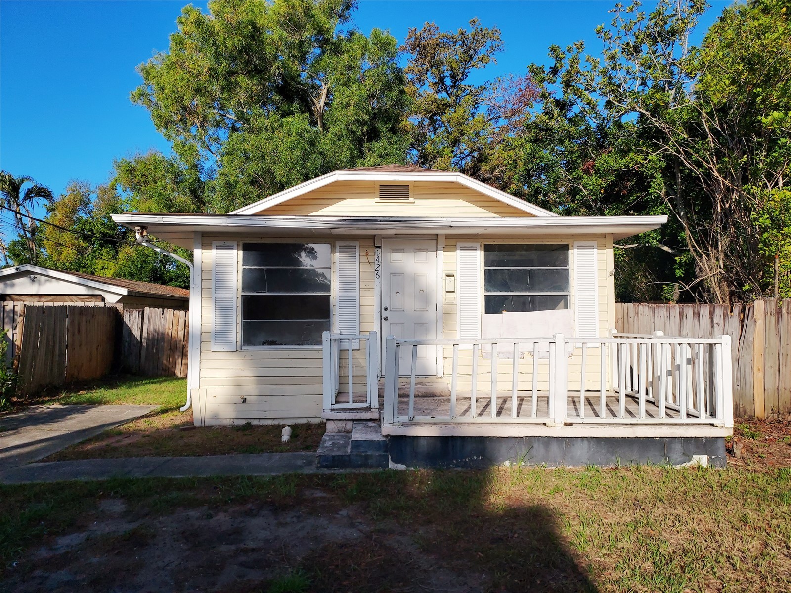 1426 17th Street W Bradenton FL 34205 TB8486387 image1
