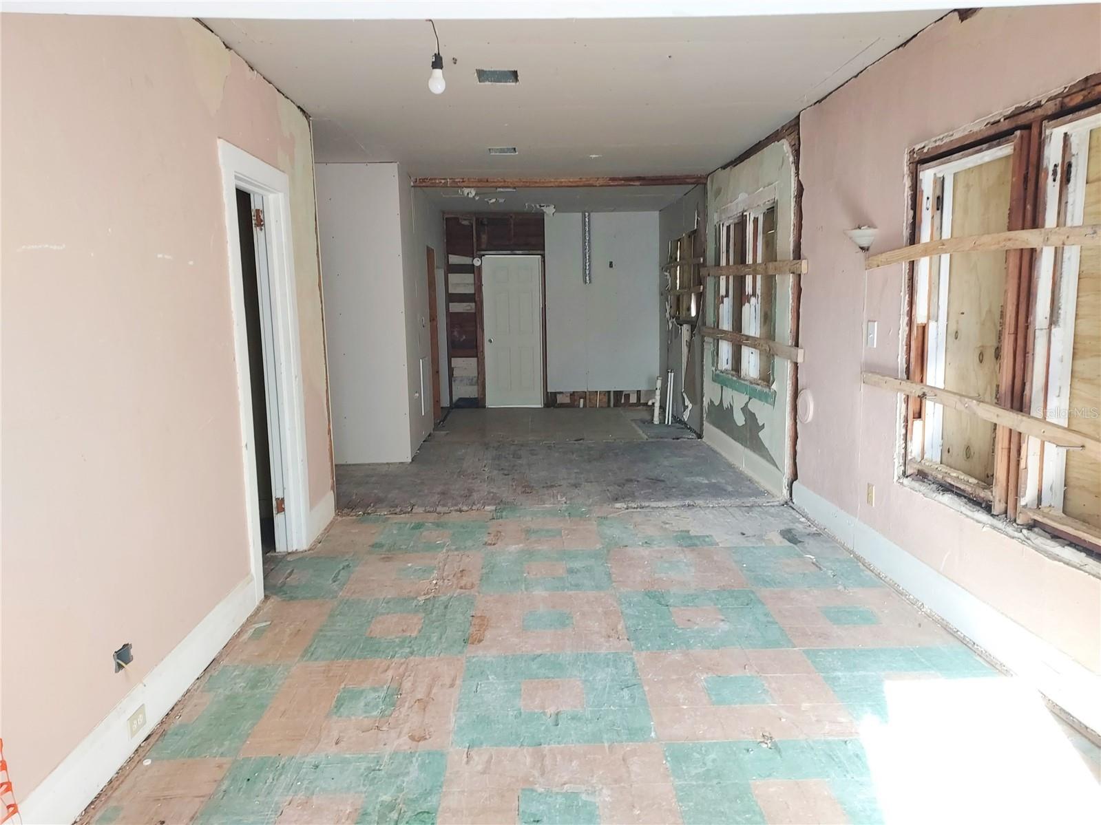 1426 17th Street W Bradenton FL 34205 TB8486387 image5