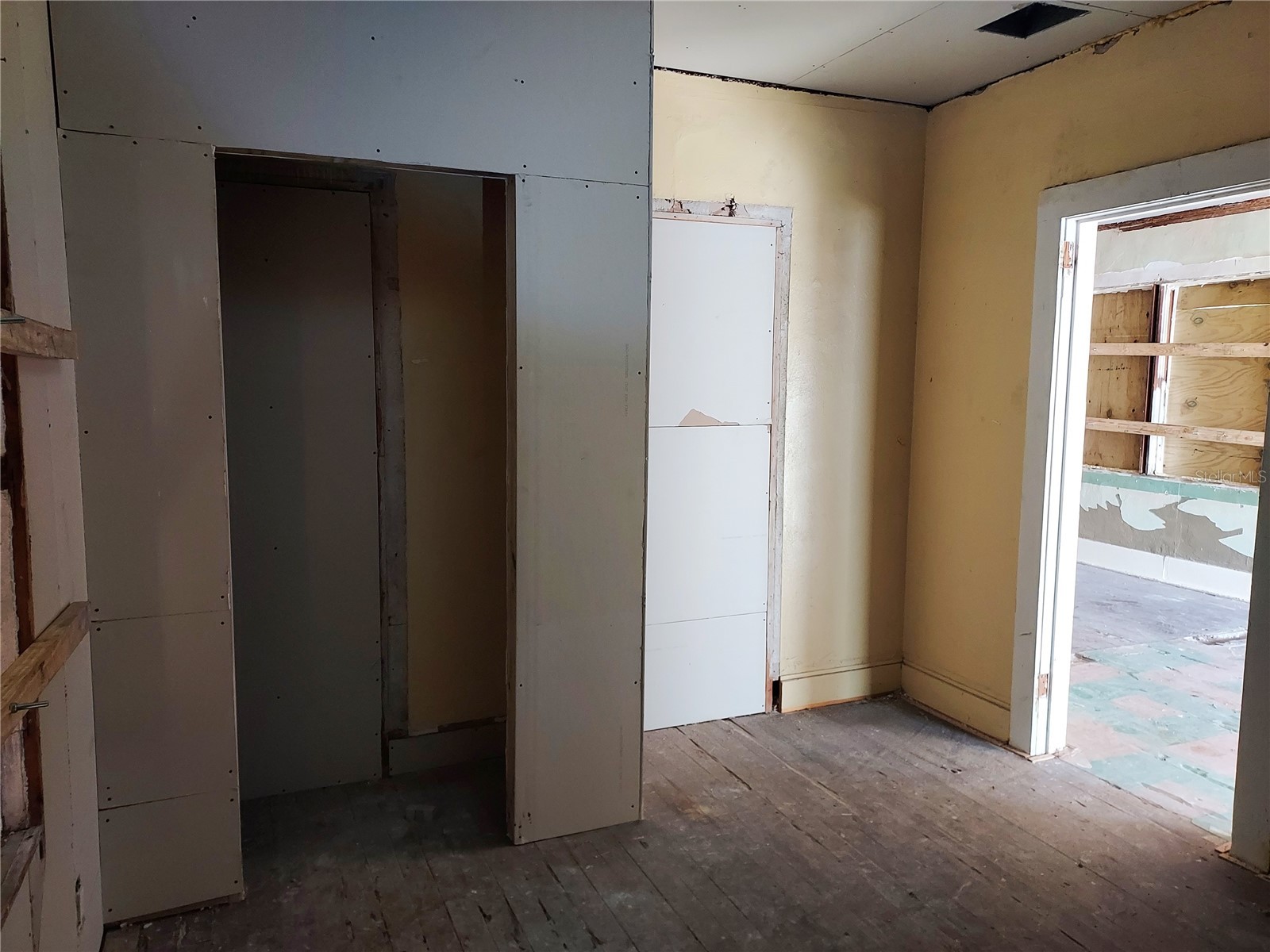 1426 17th Street W Bradenton FL 34205 TB8486387 image8