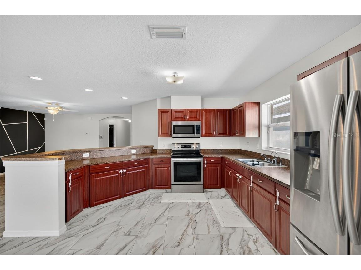 1426 Blossom Bayou Circle Ruskin FL 33570 TB8435878 image17