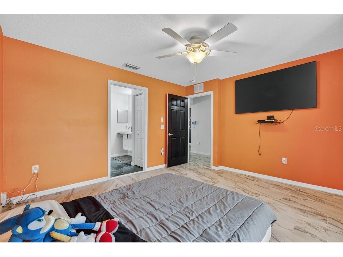 1426 Blossom Bayou Circle Ruskin FL 33570 TB8435878 image21