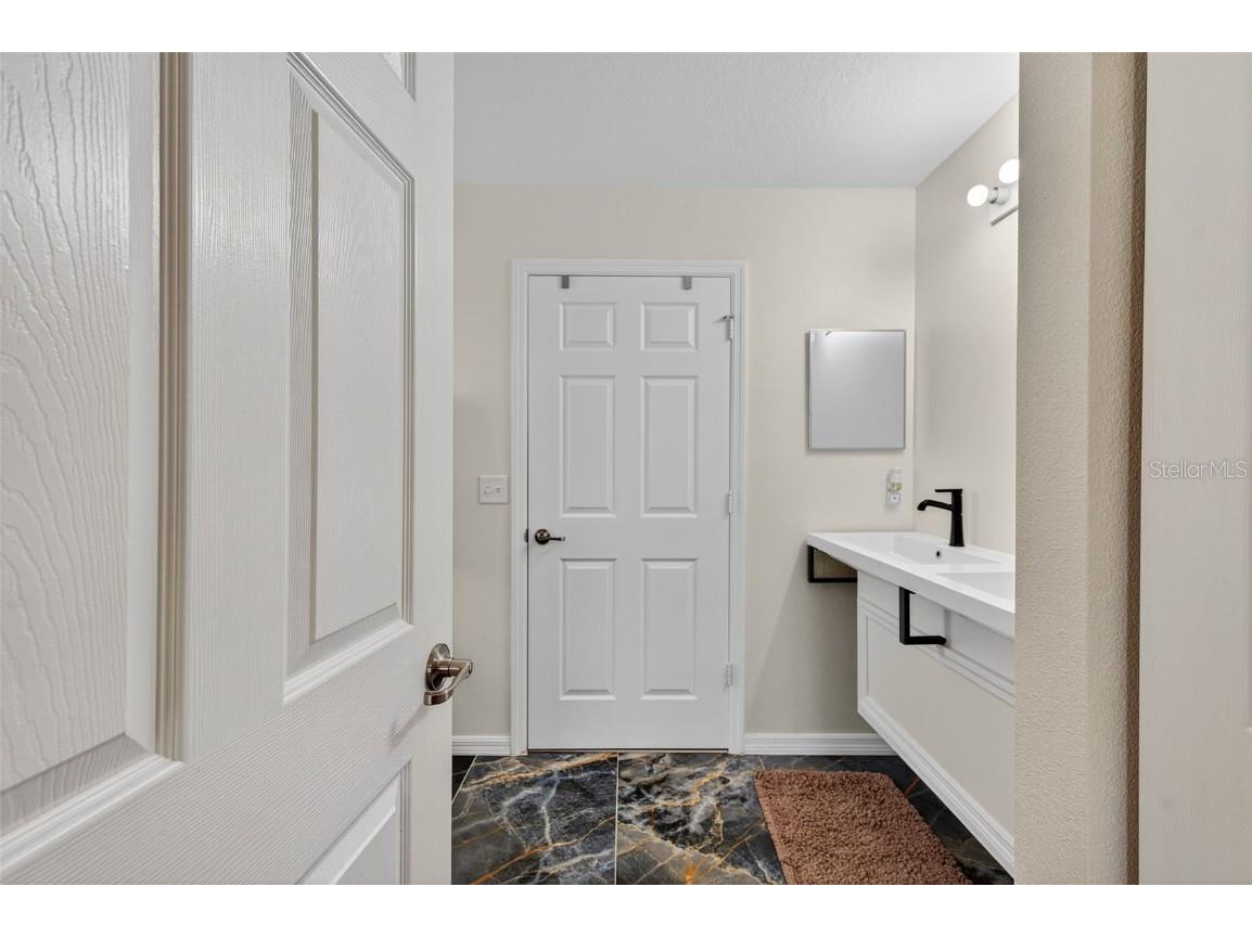 1426 Blossom Bayou Circle Ruskin FL 33570 TB8435878 image24