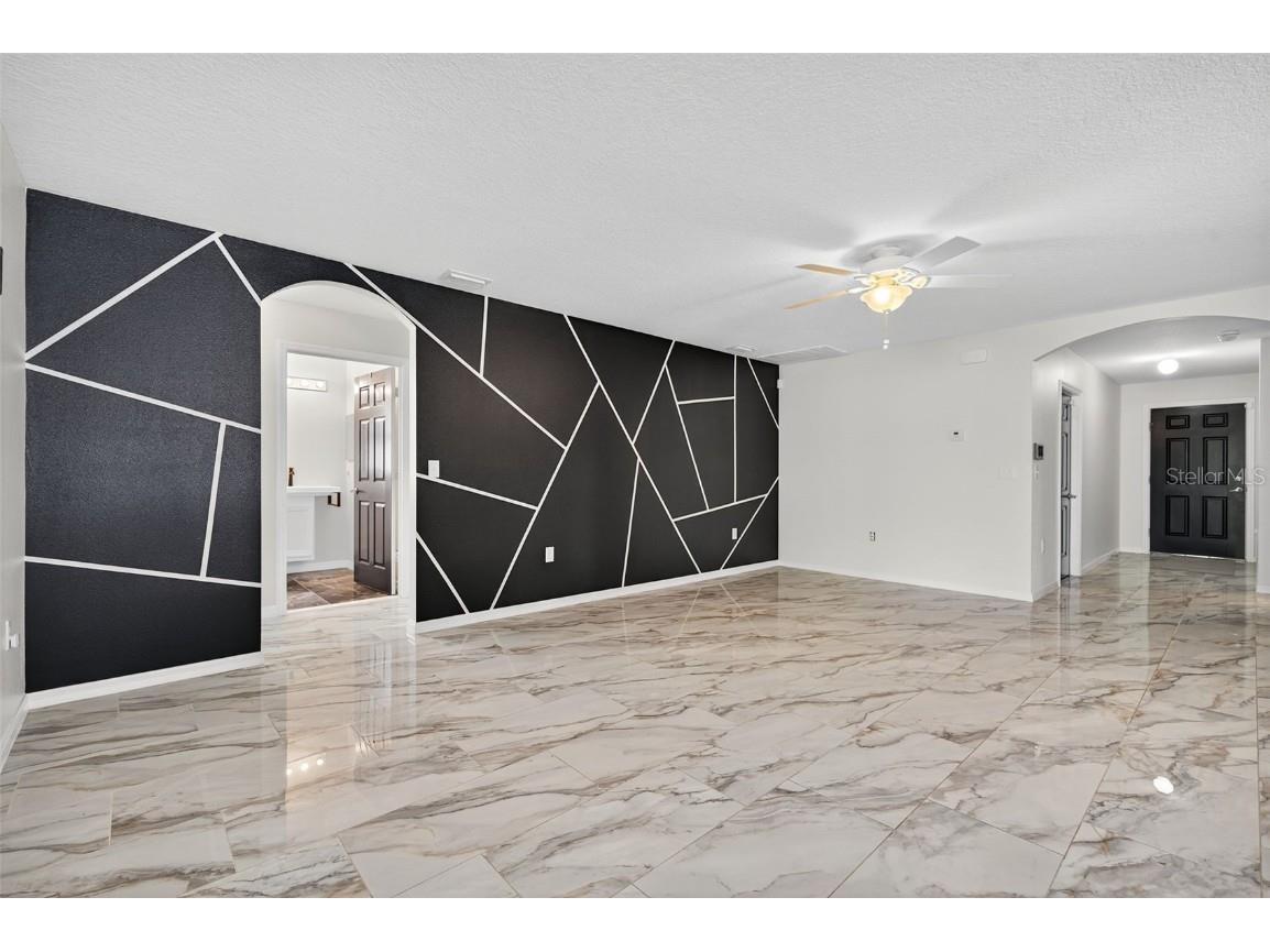 1426 Blossom Bayou Circle Ruskin FL 33570 TB8435878 image5