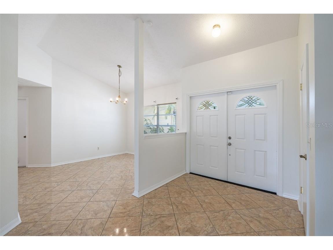 1426 Buckner Road Valrico FL 33596 TB8384593 image5