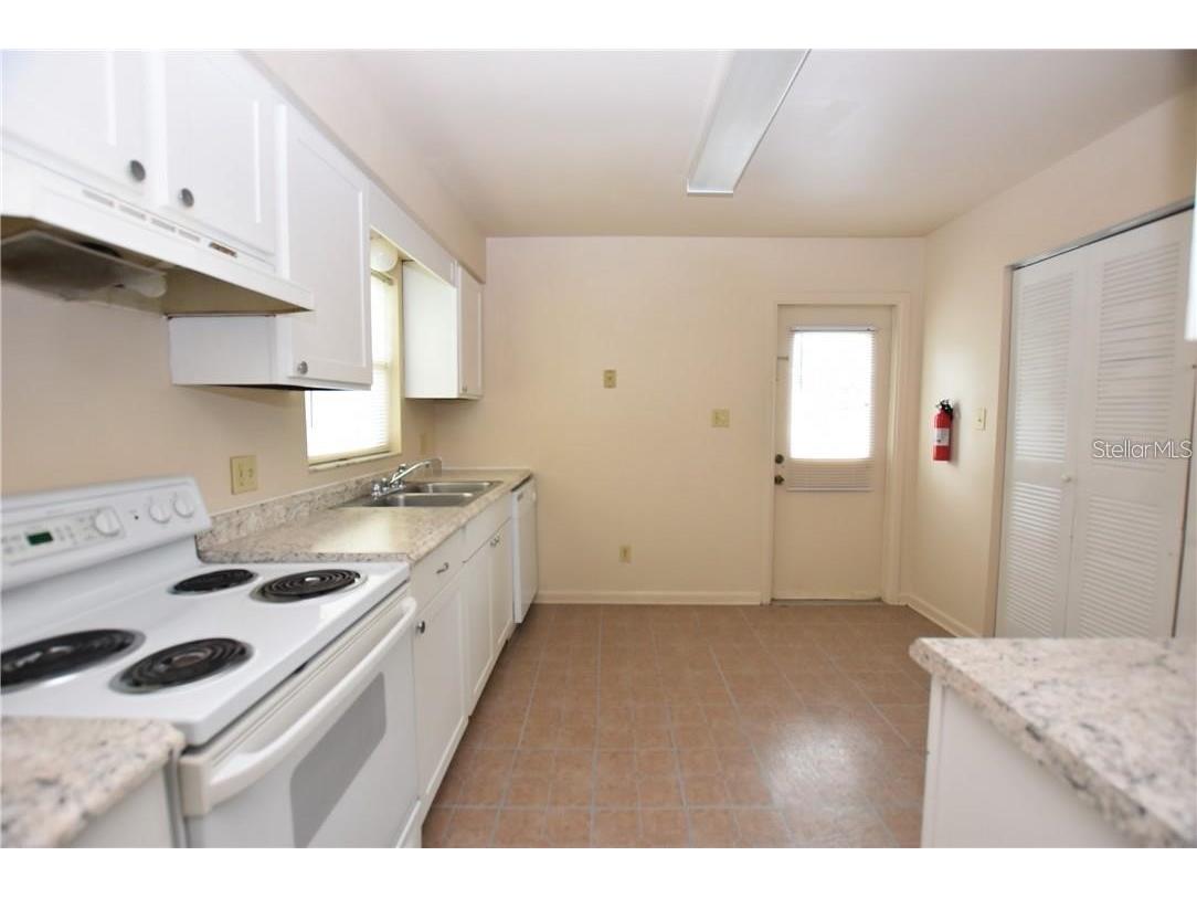 1426 E Fern Road Lakeland FL 33801 L4961767 image2