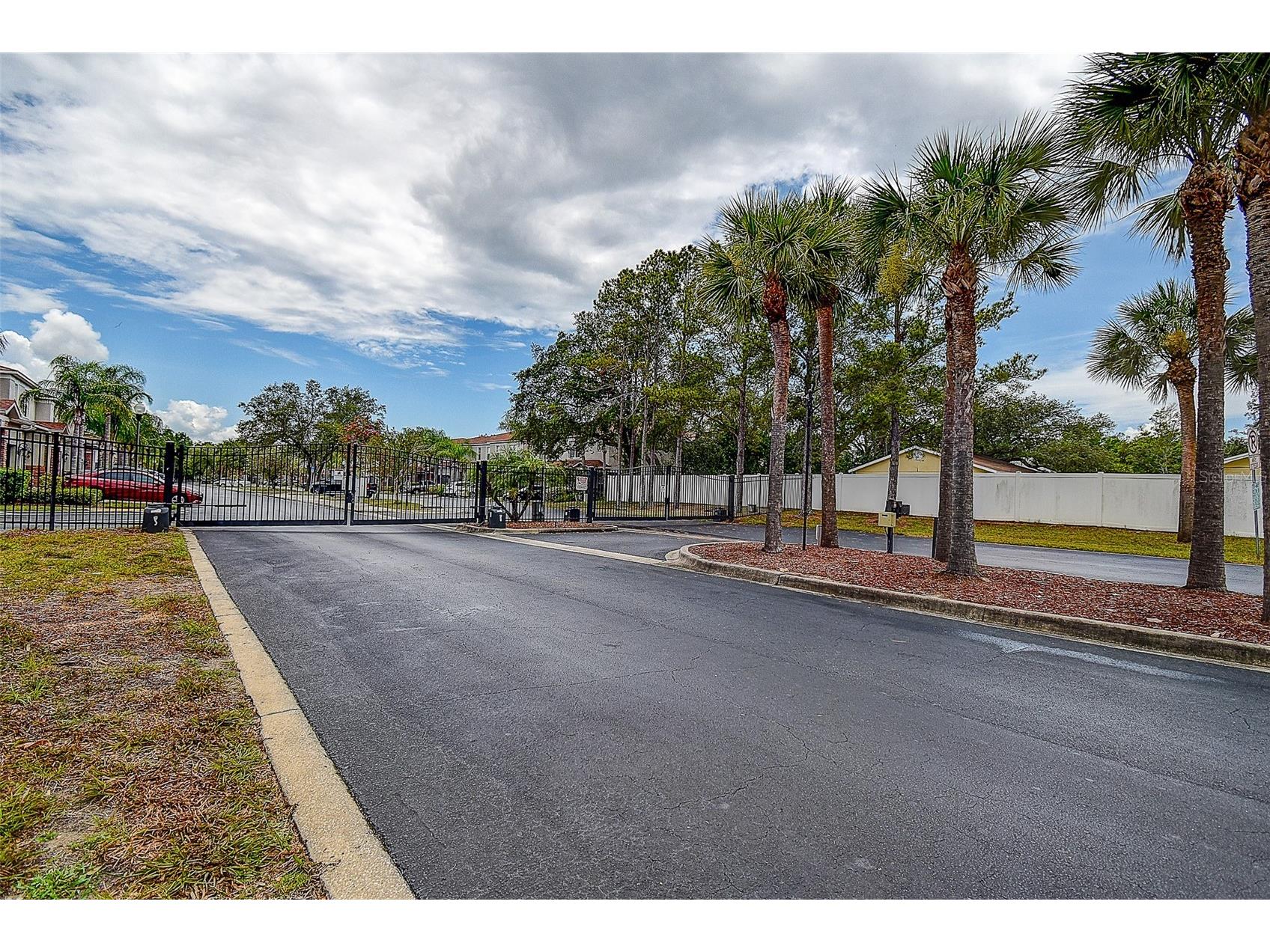 1426 Hillview Lane Tarpon Springs FL 34689 W7886821 image28
