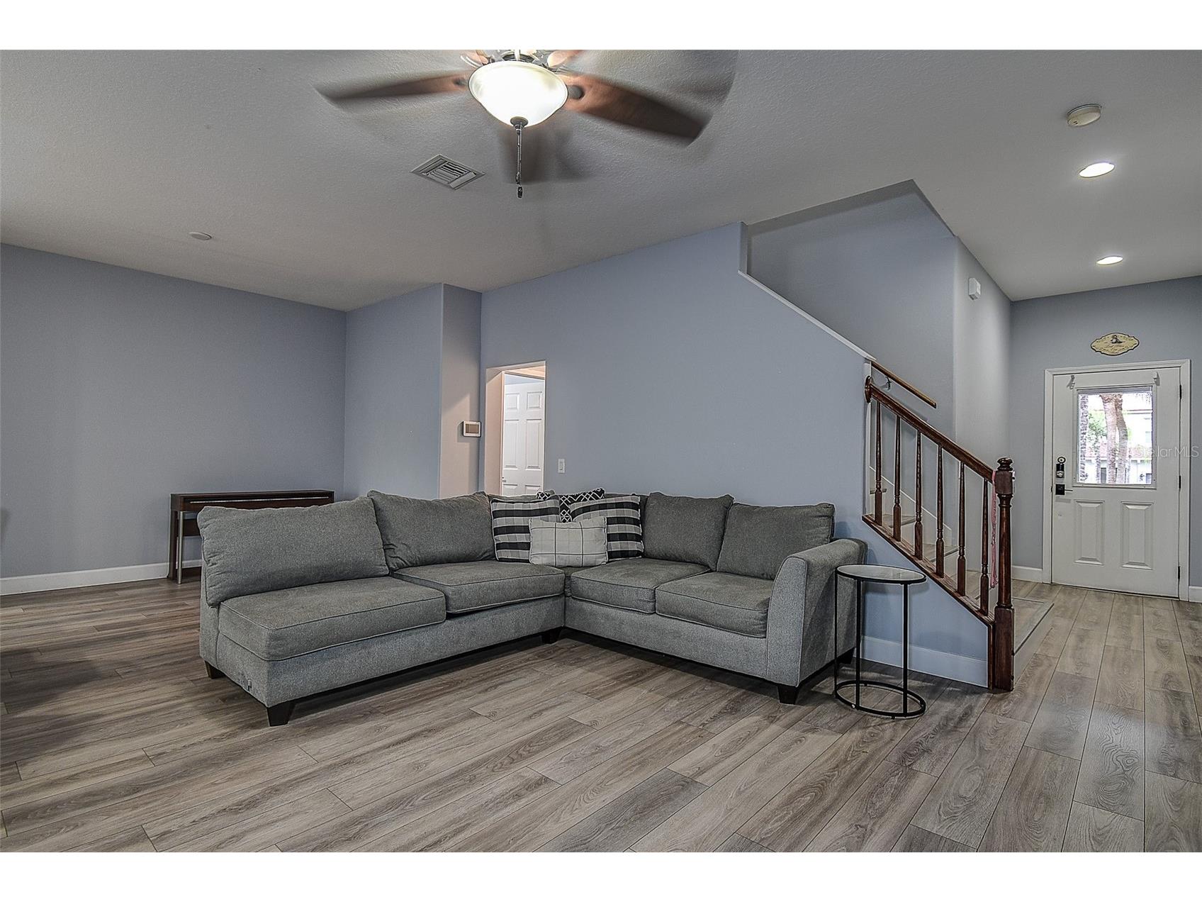 1426 Hillview Lane Tarpon Springs FL 34689 W7886821 image7