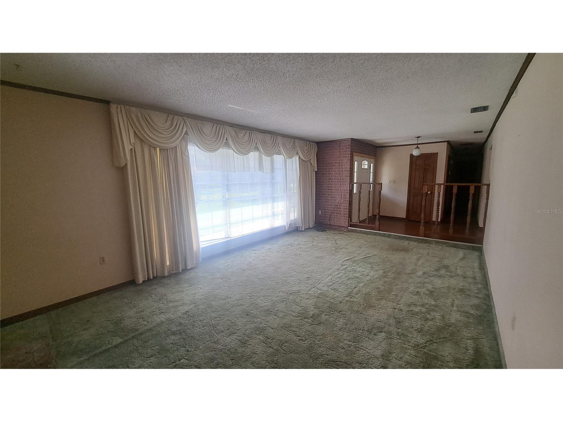 1426 Kingston Avenue Orlando FL 32807 O6417700 image3