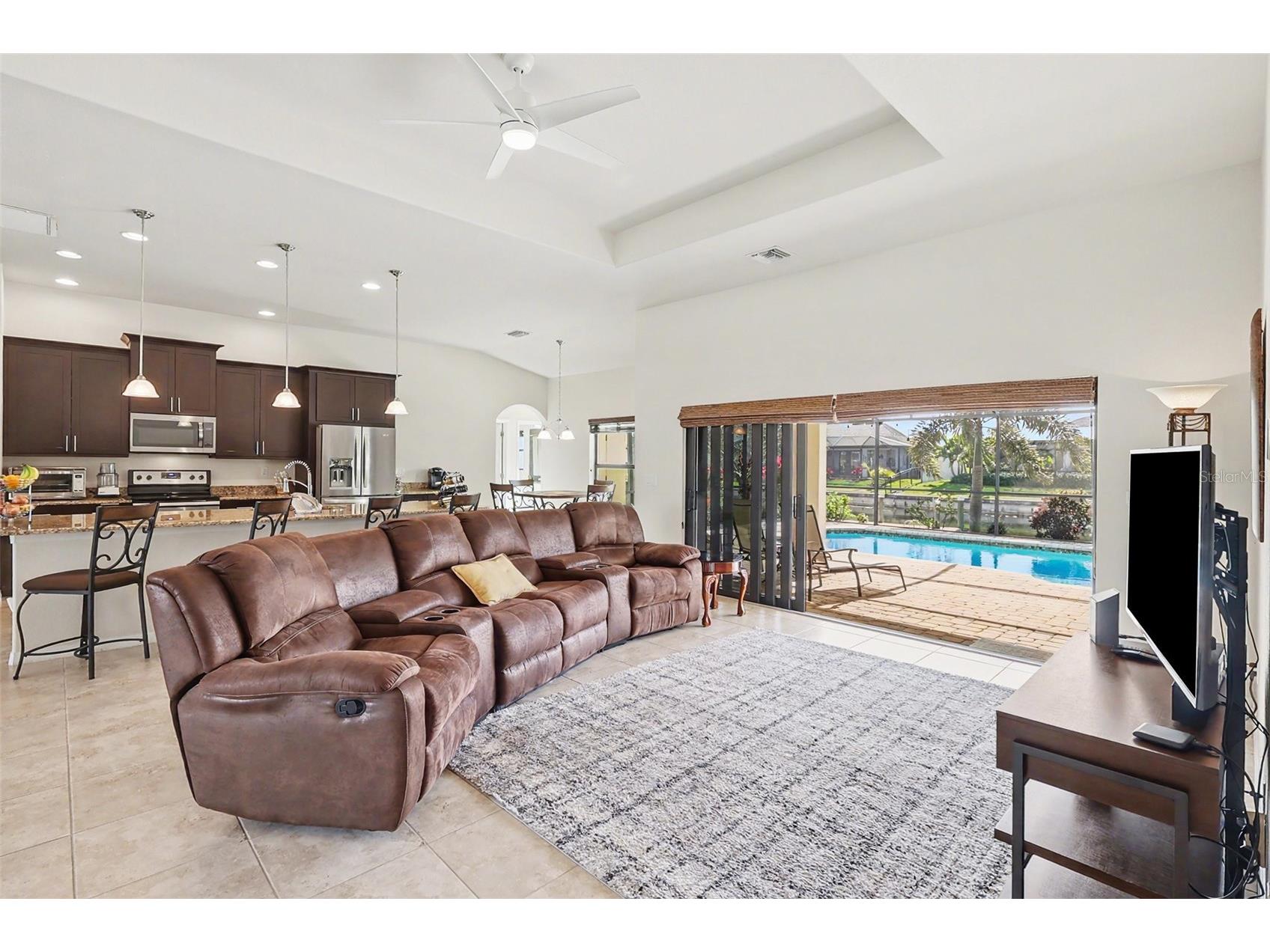 1426 SW 12th Terrace Cape Coral FL 33991 C7519078 image9