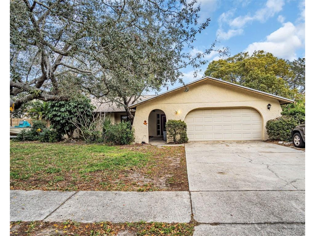 1426 Vermont Avenue Tarpon Springs FL 34689 U8231021 image1