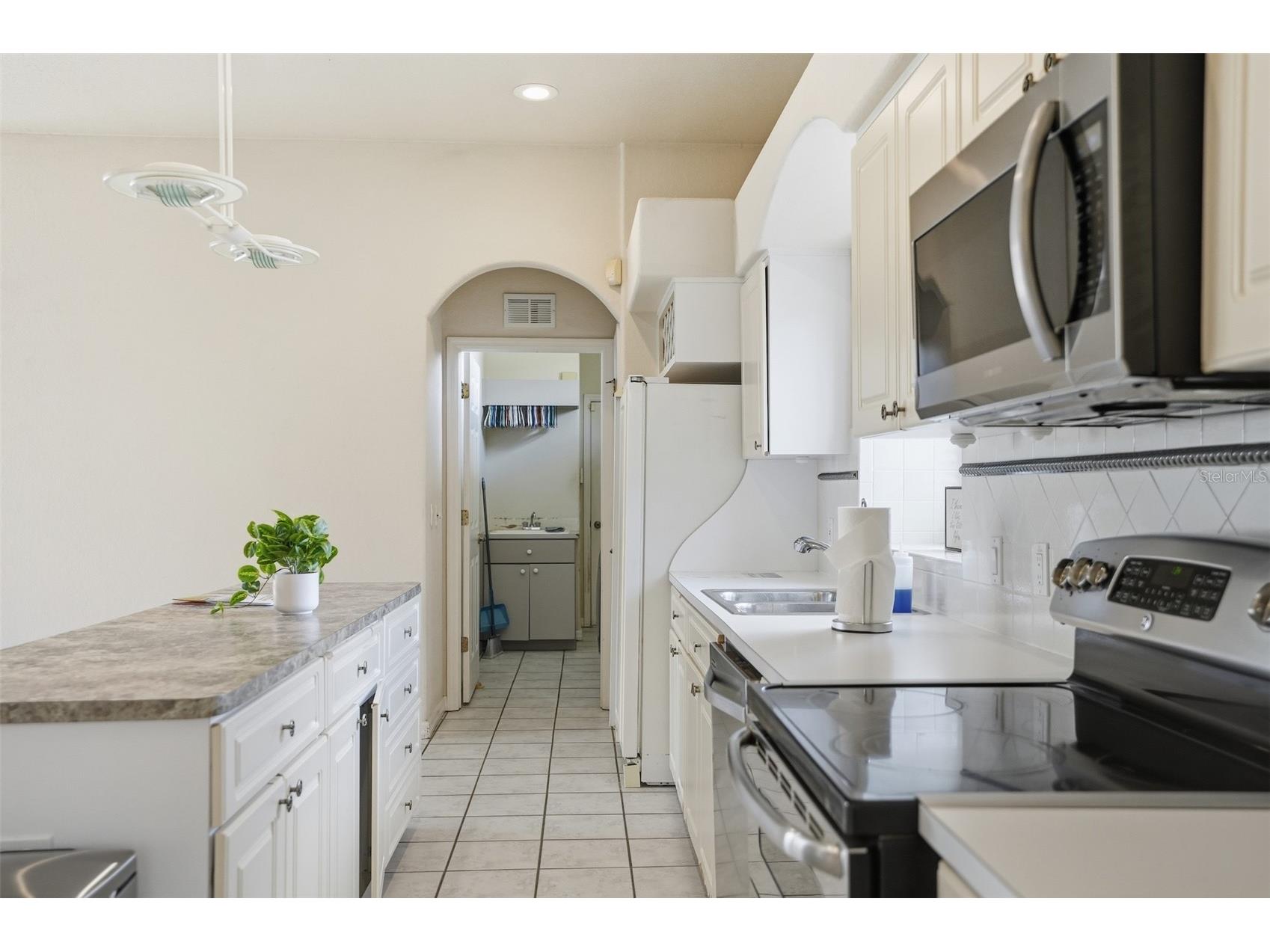 14260 Pullman Drive Spring Hill FL 34609 W7881810 image9