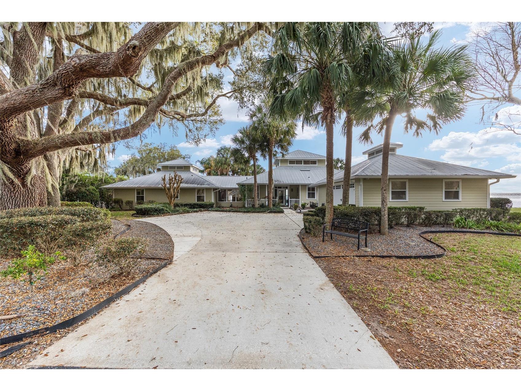 14261 SE 128th Street Ocklawaha FL 32179 - LAKE WEIR OM722668 image8