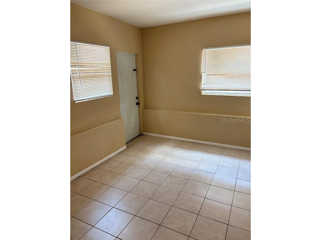 1427 15th Street S Saint Petersburg FL 33705 TB8453089 image9