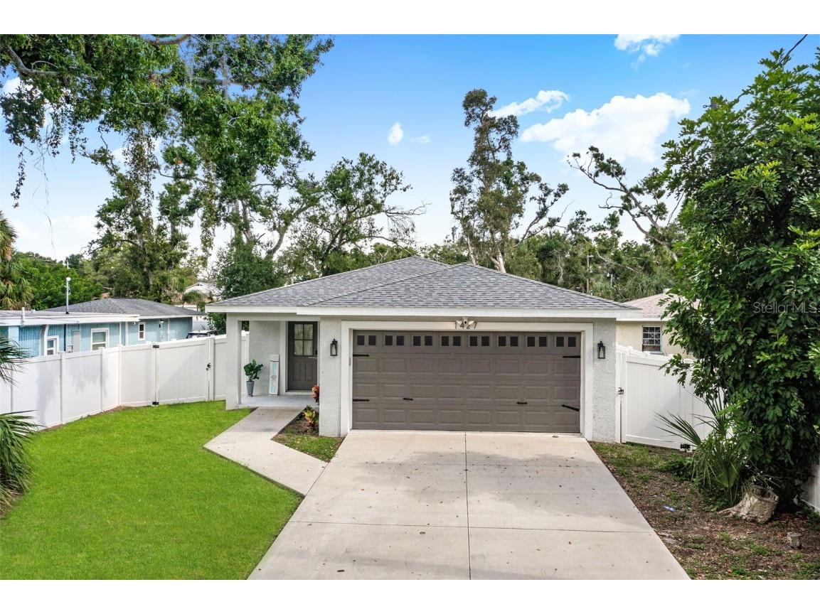 1427 18th Street Sarasota FL 34234 A4663177 image1
