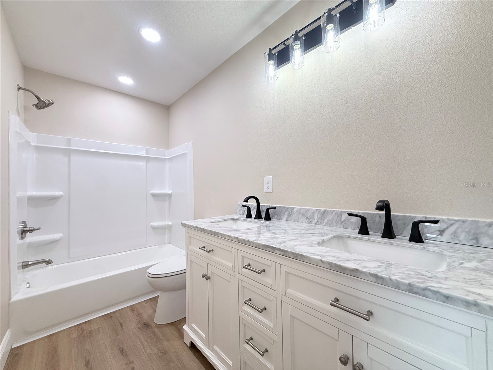1427 Murillo Loop Ruskin FL 33570 A4699269 image11